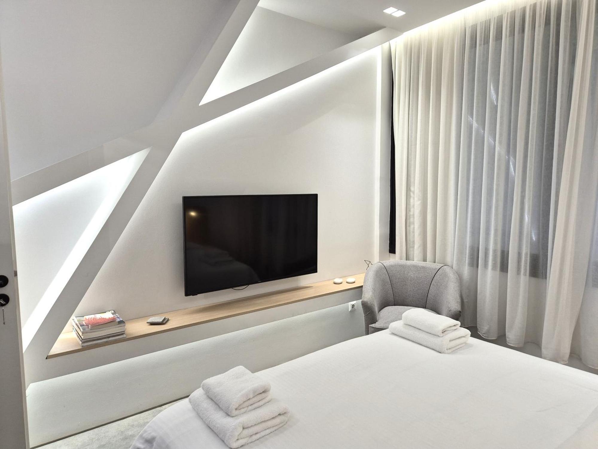 The Dazzling Glimpse Acropolis Suites Athena Bagian luar foto